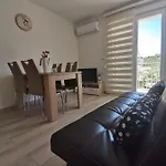 Apartment Marina Pavic *
