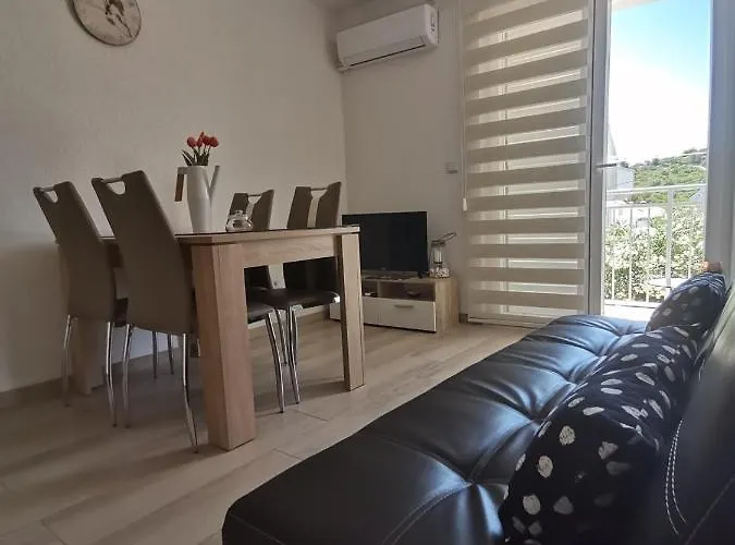 Apartment Marina Pavic *