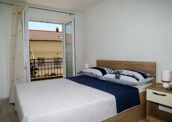 Marina Pavic * Hvar Town